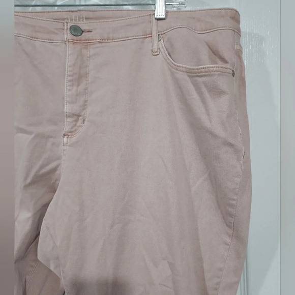 A.N.A Light Pink Mid-Rise Skinny Ankle Jean Pants in Size 24 W (Wide) - Picture 4 of 12